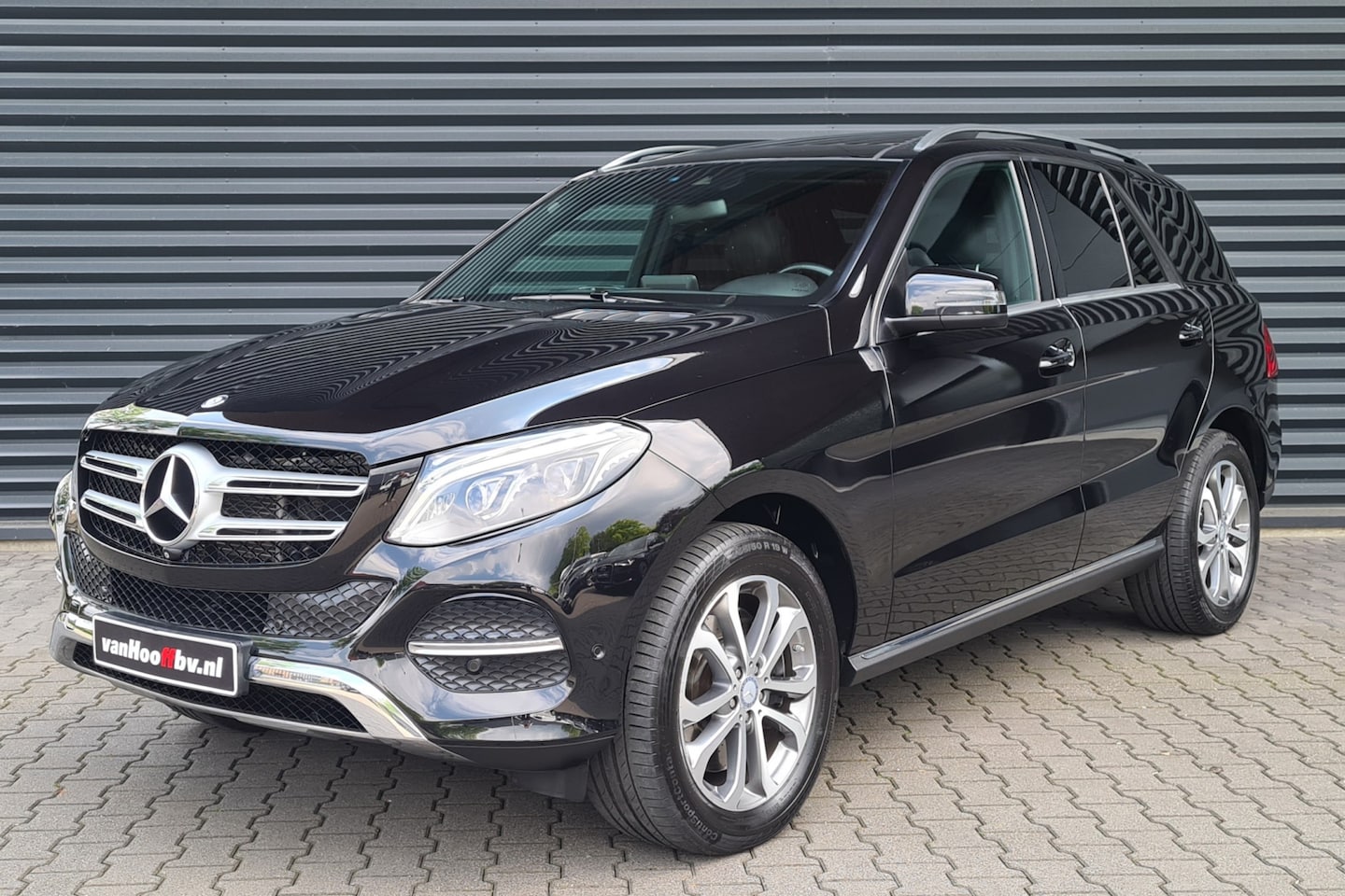 Mercedes-Benz GLE-Klasse - 500 e 4MATIC Luchtvering - Trekhaak - AutoWereld.nl