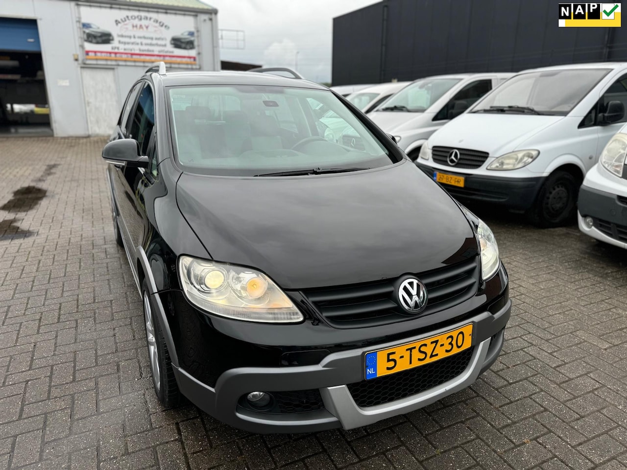 Volkswagen Golf - 1.6 Cross 1.6 Cross - AutoWereld.nl