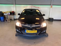 Opel Astra GTC - 1.4 Sport