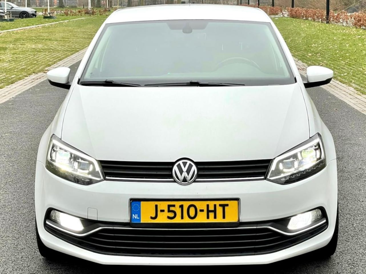 Volkswagen Polo - 1.4 TDI 90pk R-Line optiek 2015 LED/ECC - AutoWereld.nl