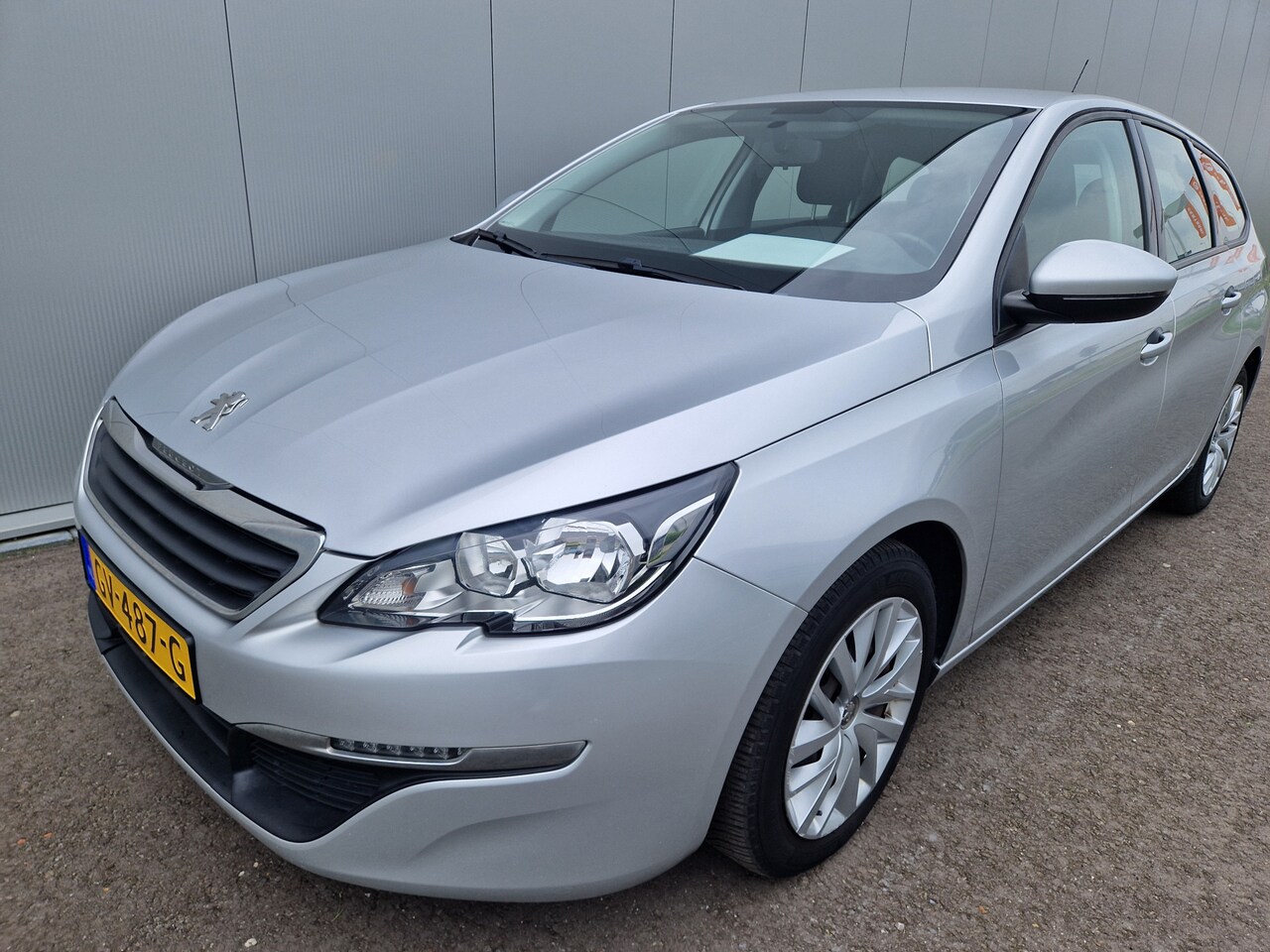 Peugeot 308 SW - 1.2 PureTech Blue Lease 1.2 PureTech Blue Lease - AutoWereld.nl