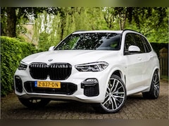 BMW X5 - xDrive45e M Sport Sky Lounge 22" Harman Kardon Panorama