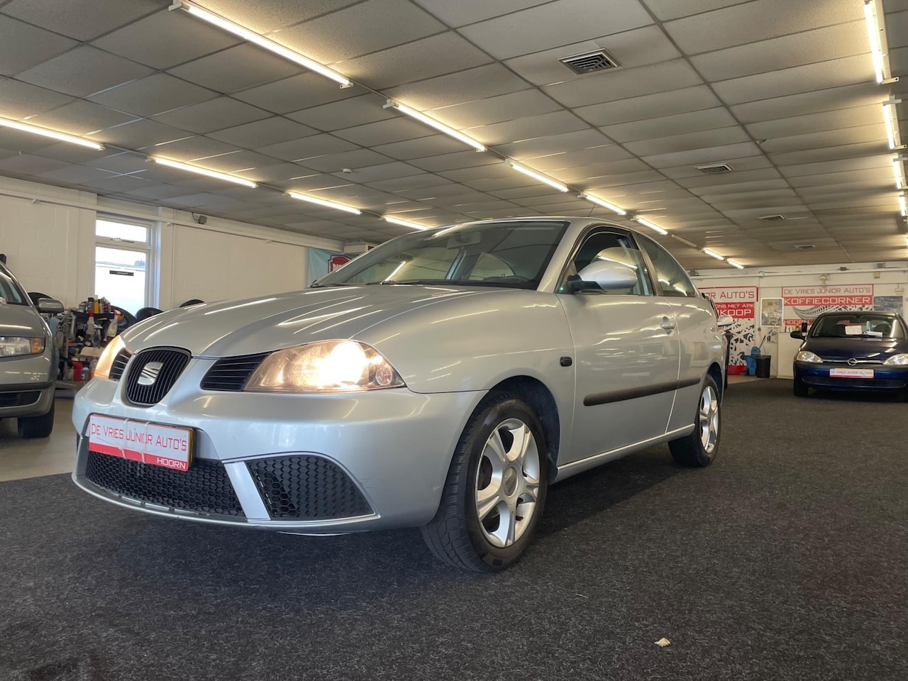 Seat Ibiza - 1.4-16V Trendstyle. Cruise control, touchscreen, airco en apk tot dec '24! - AutoWereld.nl