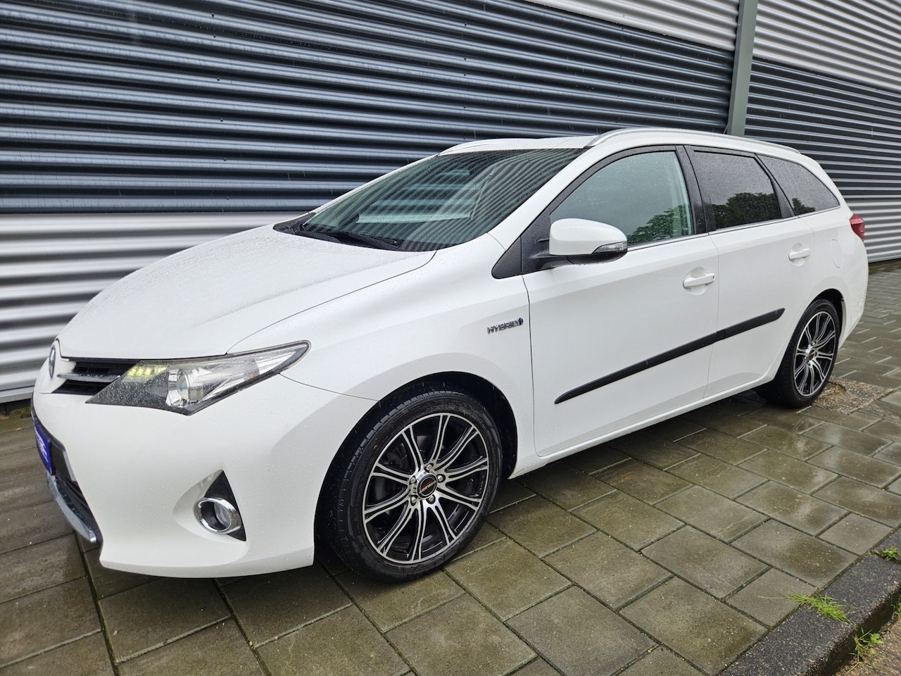 Toyota Auris - 1.8 Hybrid Lease Top 5 editie NAP clima navigatie dealer onderhouden - AutoWereld.nl