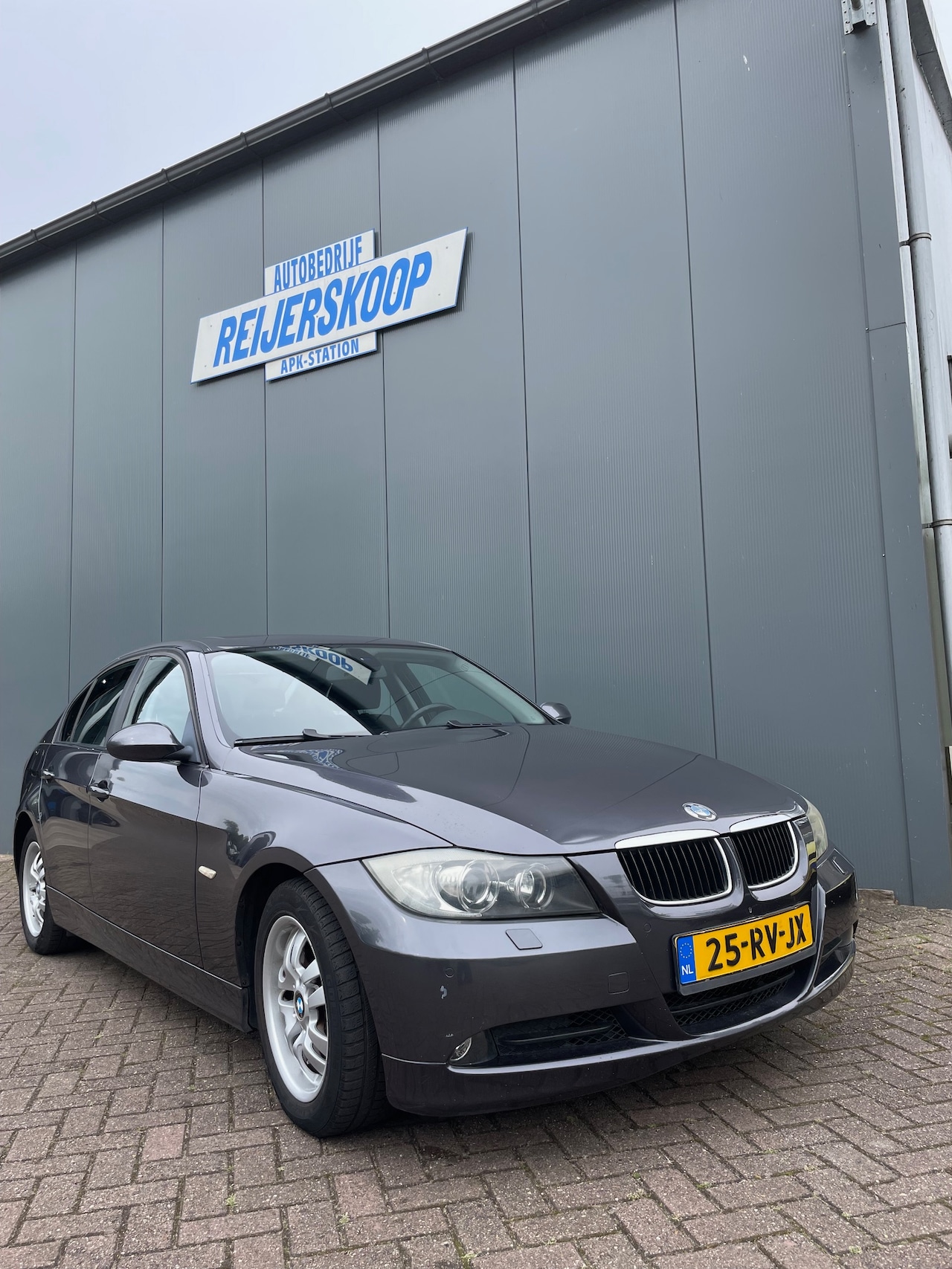 BMW 3-serie - 320i Dynamic Executive - AutoWereld.nl