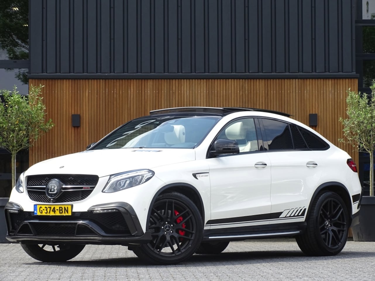 Mercedes-Benz GLE-Klasse - AMG 63 S V8 BI-turbo 586PK 4MATIC BRABUS / LED - AutoWereld.nl