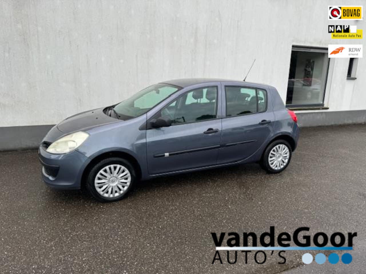 Renault Clio - 1.2-16V Authentique 1.2-16V Authentique, '06, 5-drs, airco, 1e eigenaar ! - AutoWereld.nl