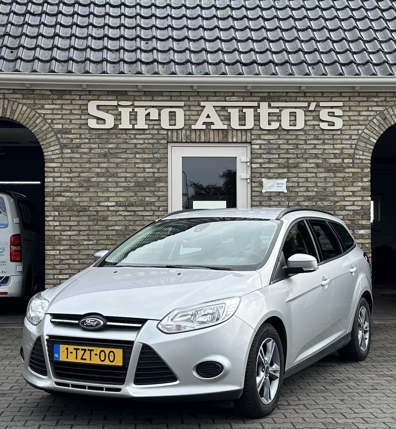 Ford Focus Wagon - 1.0 EcoBoost Edition Bj 2014 zeer nette auto - AutoWereld.nl