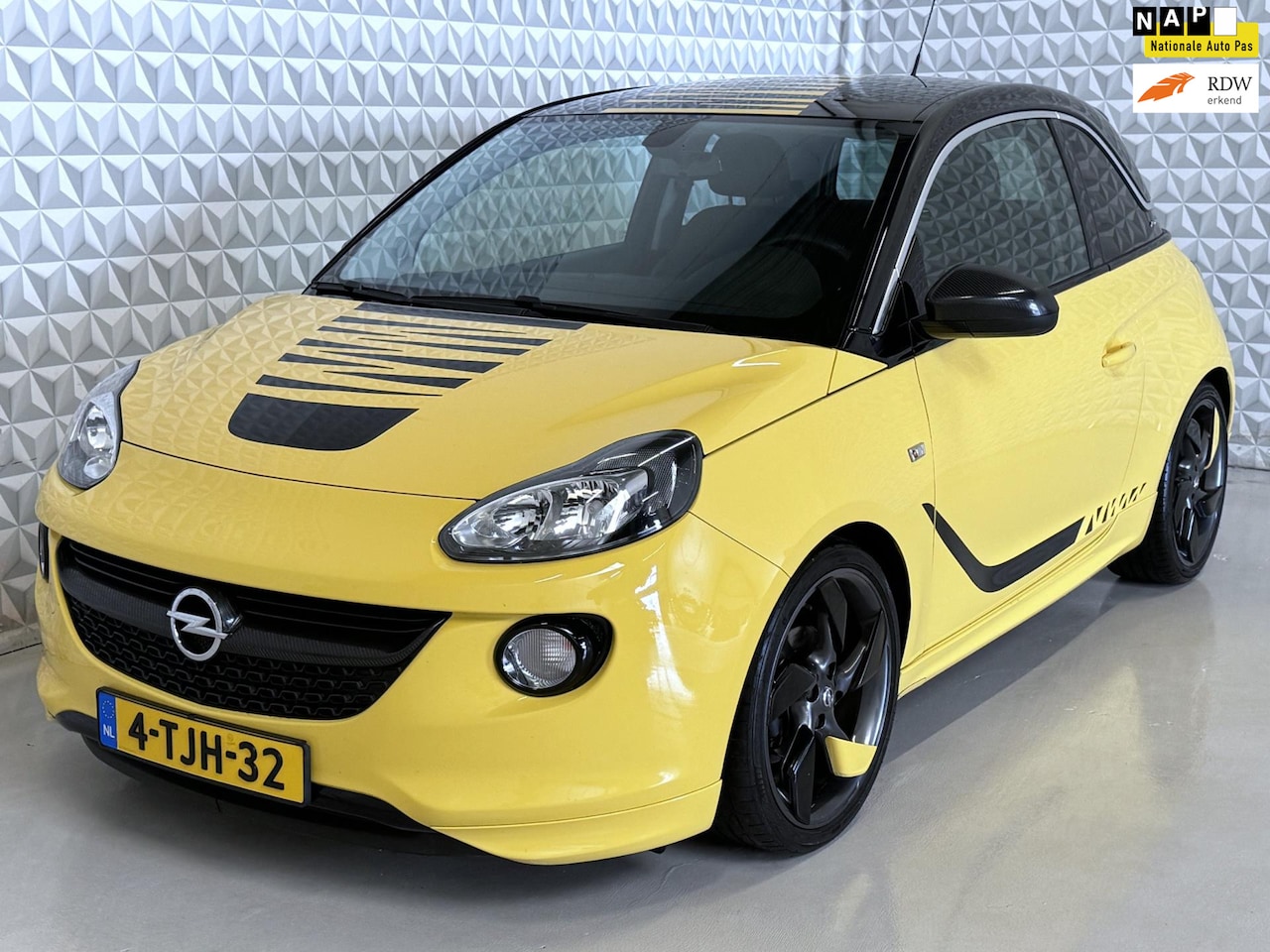 Opel ADAM - 1.4 Slam OPC SPORT / NL-AUTO 104000km (2014) - AutoWereld.nl