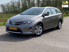 Toyota Auris Touring Sports - 1.8 Hybrid Aspiration AUTOMAAT NAVI NAP GOED ONDERHOUDEN