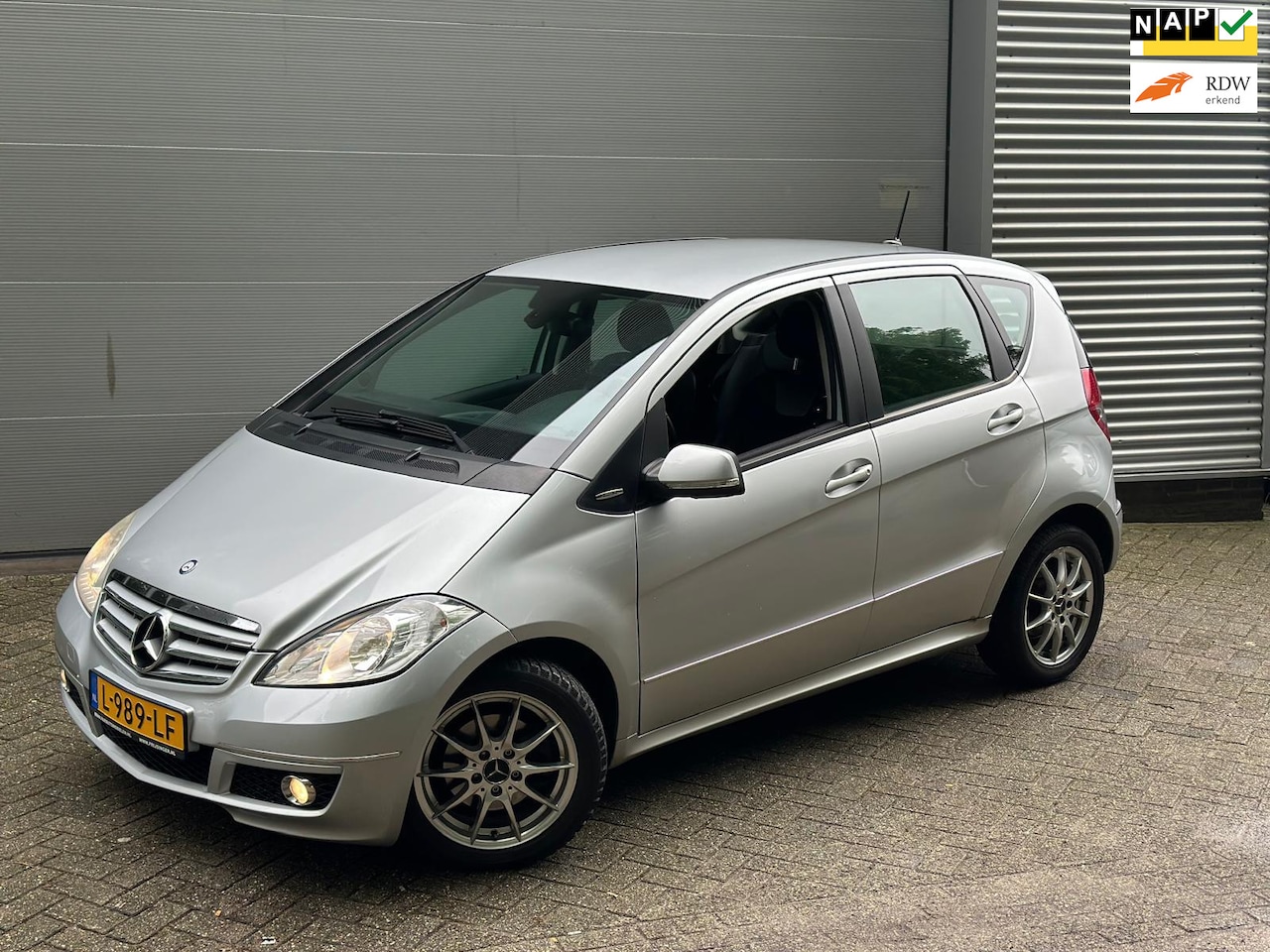 Mercedes-Benz A-klasse - 200 Avantgarde / NAP / DEALER ONDERHOUDEN / NETTE AUTO - AutoWereld.nl