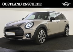 MINI Clubman - Cooper Yours Automaat / Panoramadak / Achteruitrijcamera / Stoelverwarming / LED / Cruise