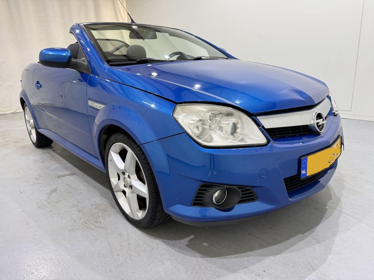 Opel Tigra - 1.4 Twinport OPC-Line - AutoWereld.nl