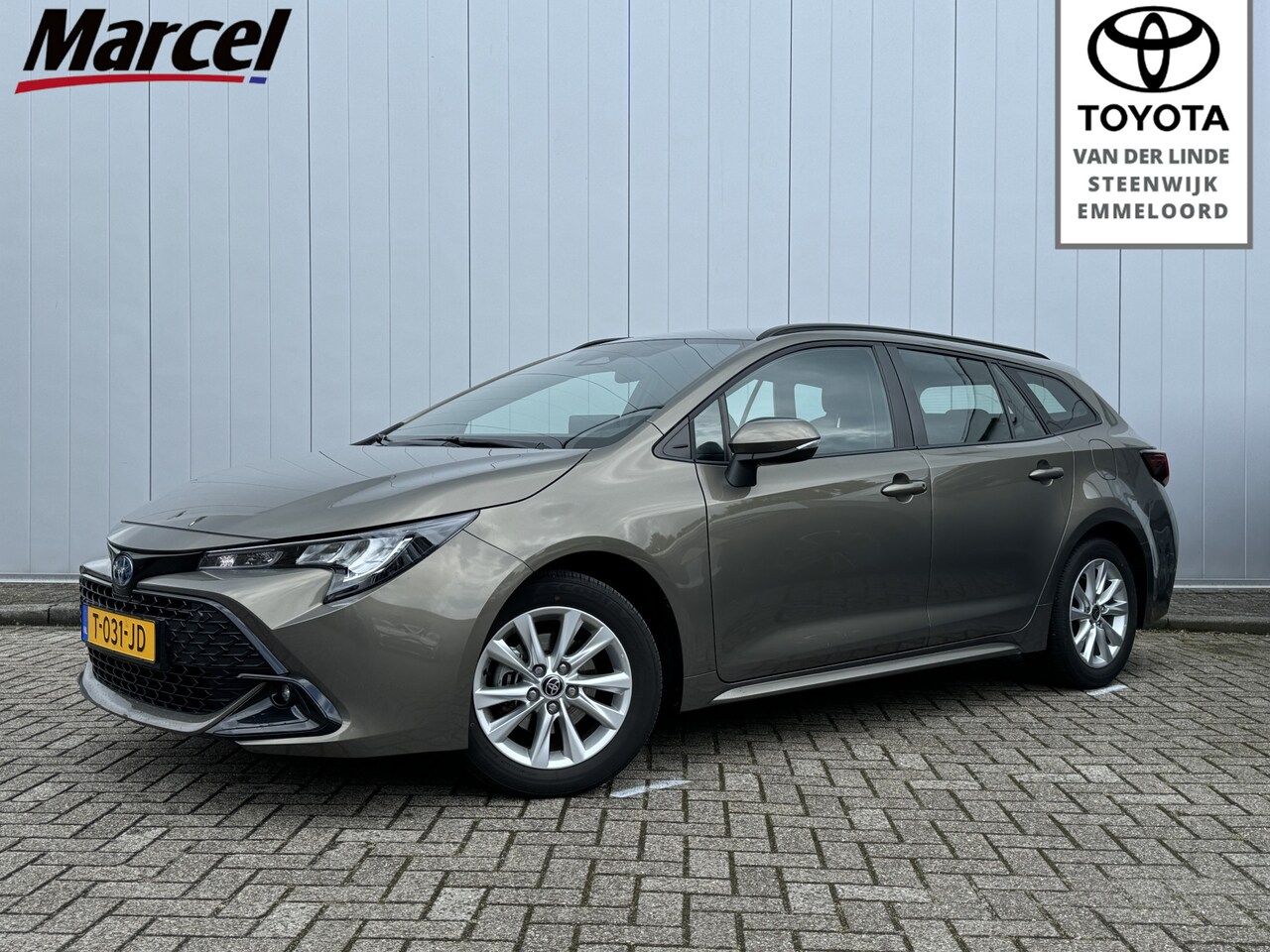 Toyota Corolla Touring Sports - 1.8 Hybrid Active NL Auto Dealer Onderhouden Carplay Clima Cruise - AutoWereld.nl