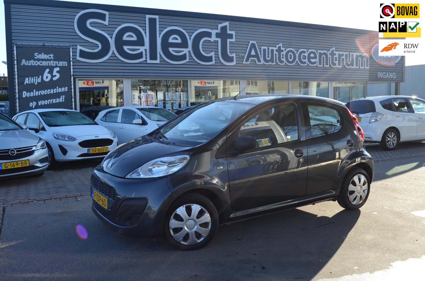 Peugeot 107 - 1.0 Urban Light Accent|AIRCO|5DEURS|NAP - AutoWereld.nl