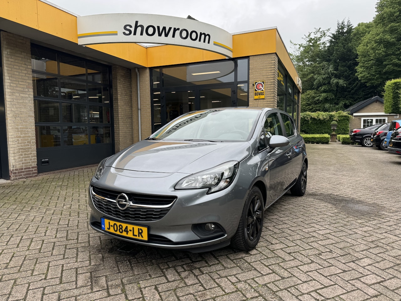 Opel Corsa - 1.2 5drs Airco Navi - AutoWereld.nl