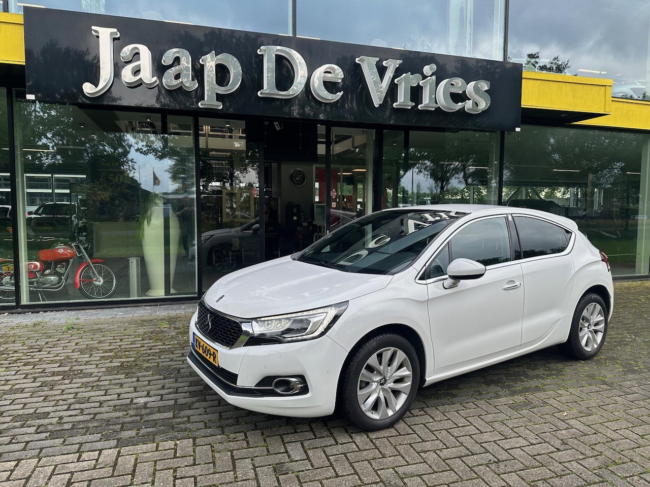 DS 4 - 1.6 THP Chic 1.6 THP Chic - AutoWereld.nl