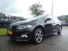 Volkswagen Polo - 1.0 TSI 95pk Comfortline Business Navigatie Parkeer Camera Multi Media