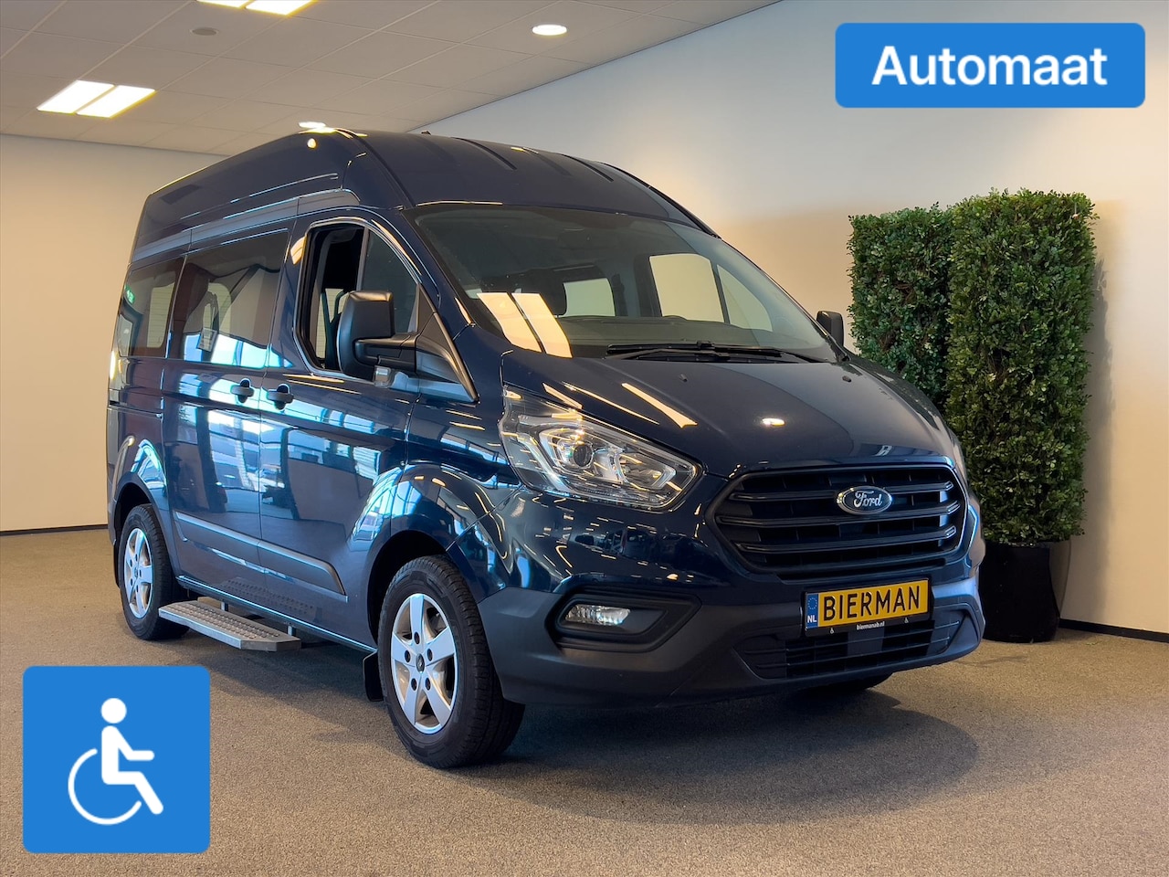 Ford Transit Custom - L1H2 Rolstoelbus Automaat (airco) - AutoWereld.nl