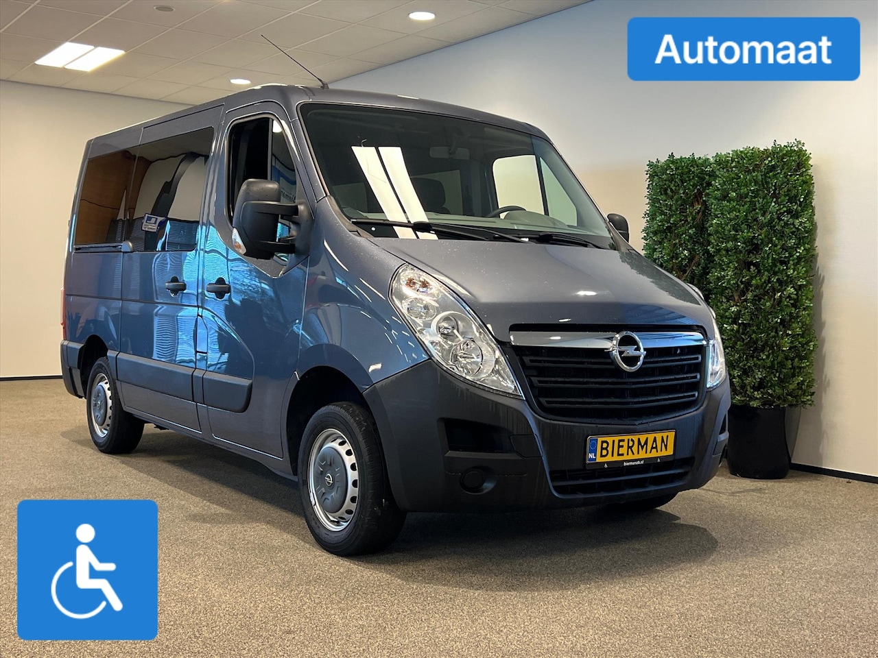 Opel Movano - L1H1 Rolstoelbus Automaat - AutoWereld.nl