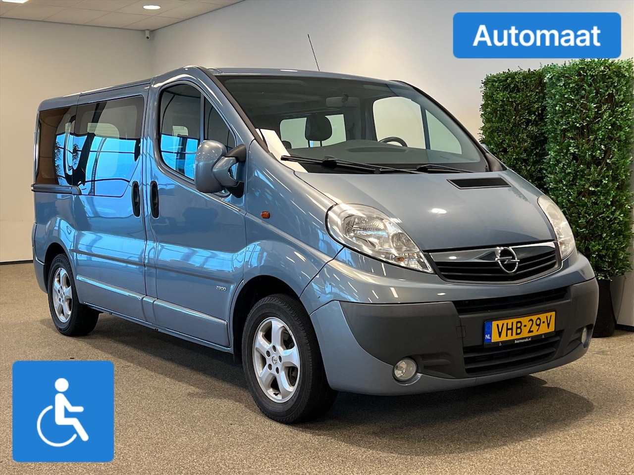 Opel Vivaro - L1H1 Rolstoelbus Automaat (airco) - AutoWereld.nl