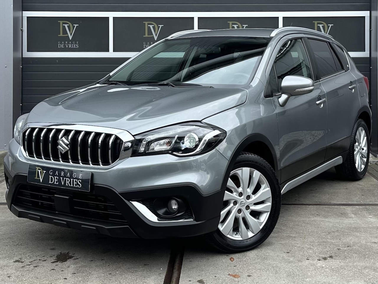 Suzuki S-Cross - 1.0 Boosterjet Stijl Navi Camera Trekhaak Garantie - AutoWereld.nl