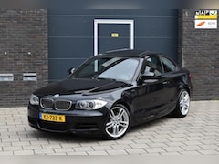 BMW 1-serie Coupé - 135i–Perfecte Mix van Kracht & Stijl