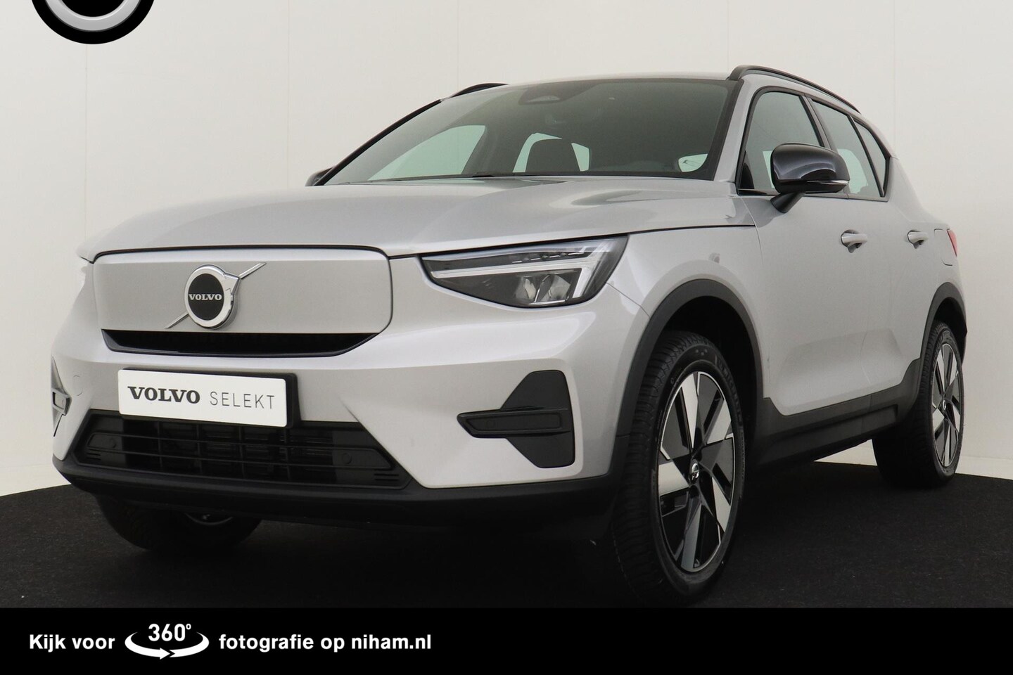 Volvo XC40 - Single Motor Essential 69 kWh - AutoWereld.nl