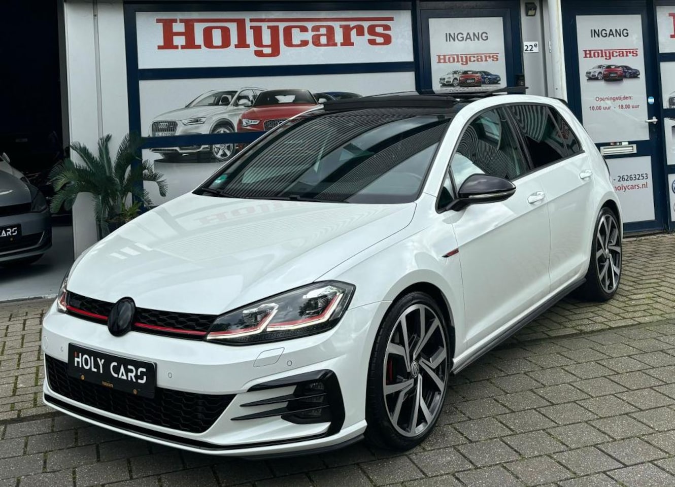 Volkswagen Golf - 2.0 TSI GTI Performance| PANO | VIRTUAL | LED | VELGEN | - AutoWereld.nl