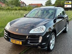 Porsche Cayenne - 4.8 S Automaat ECC Audio/CD Navigatie Electric pakket Leder LMV 20" Schuif-/Kanteldak PDC