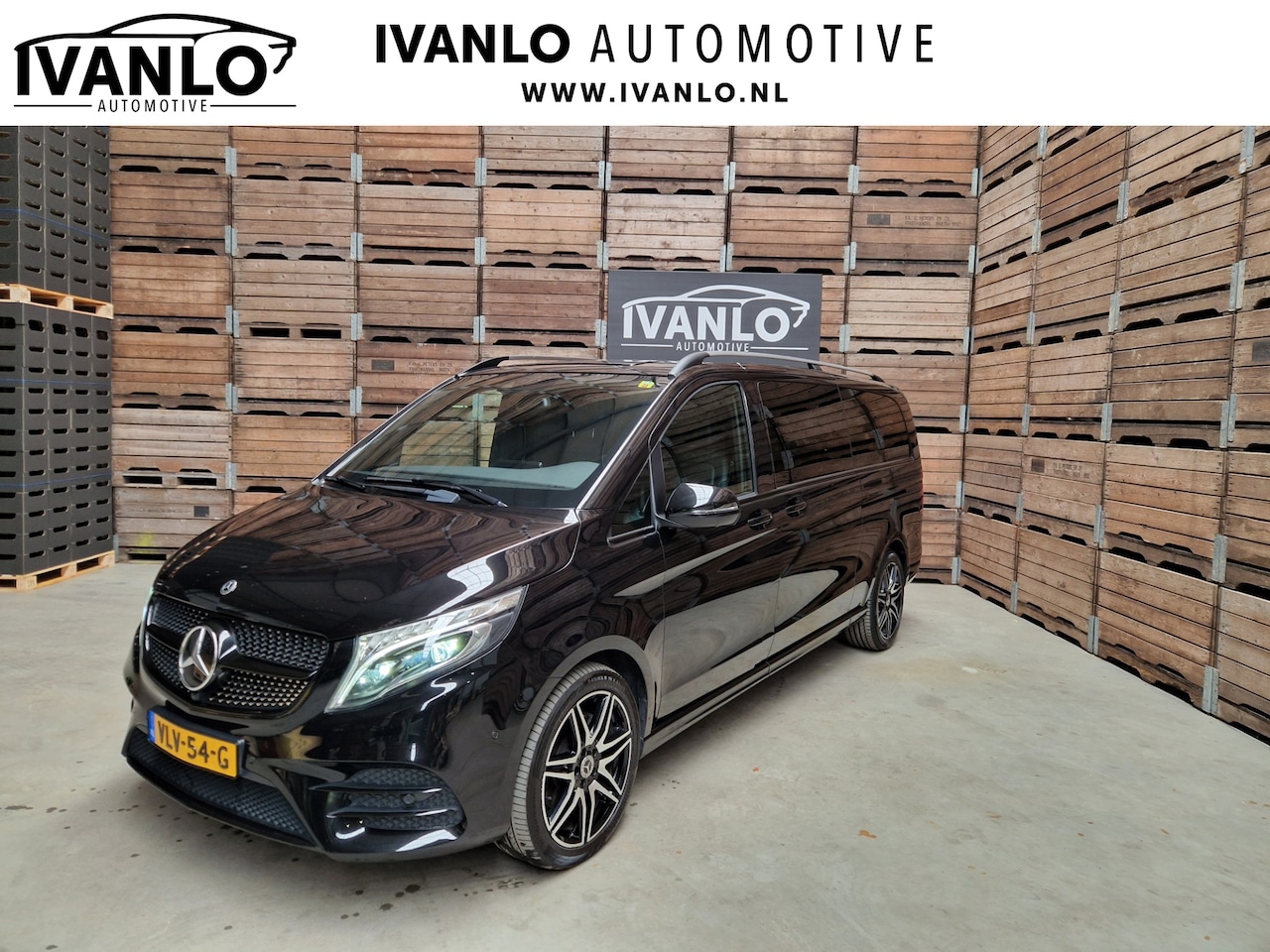 Mercedes-Benz V-klasse - 300d Extra Lang DC Avantgarde Edition Blackseries Leder 5P 360 Cam 19"LM - AutoWereld.nl