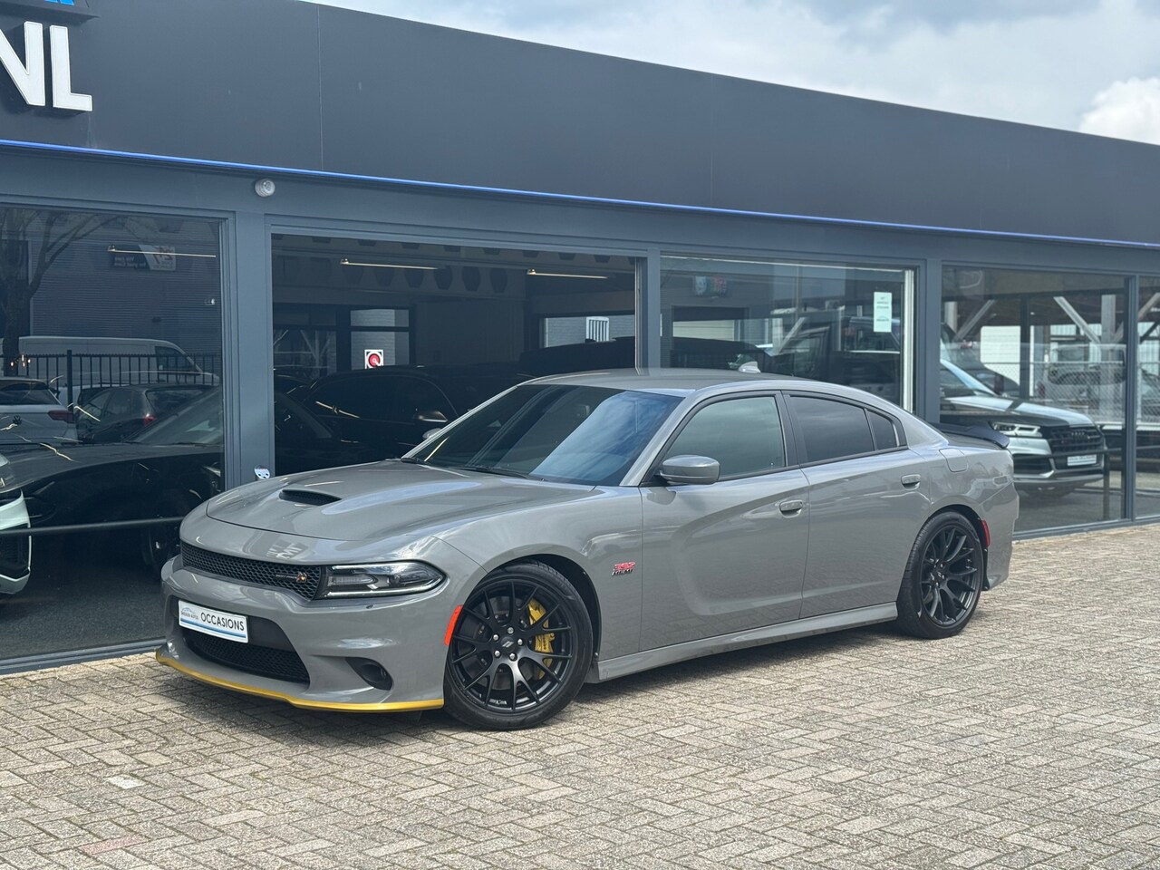 Dodge Charger - SRT SCATPACK PREMIUM 392 HEMI 492PK BREMBO/BEATSAUDIO/CAM/ALACANTARA/20INCH/XENON/VOLOPTIE - AutoWereld.nl