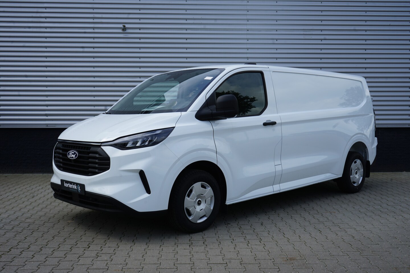 Ford Transit Custom - 320 2.0 136 PK |TDCI L2H1 Trend | Nieuwe model!! - AutoWereld.nl