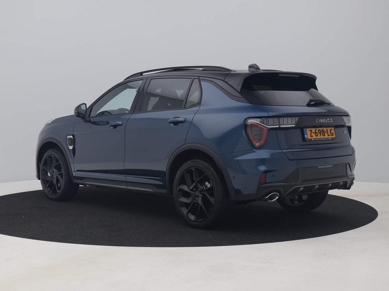 Lynk Co New Plug In Hybrid Black Zwarte Hemel Trekhaak Nld Auto