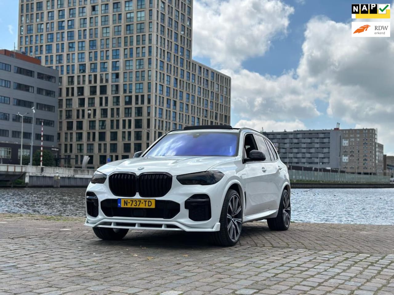 BMW X5 - XDrive45e High Executive - AutoWereld.nl