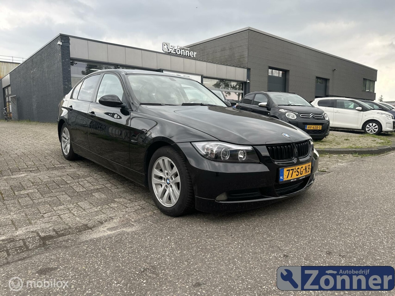 BMW 3-serie - 318i High Executive 318i High Executive - AutoWereld.nl