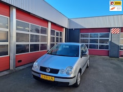 Volkswagen Polo - 1.2