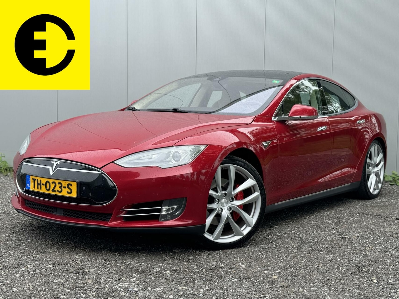 Tesla Model S - 85D Performance |Gratis superchargen|Coldweatherpack |Pano - AutoWereld.nl