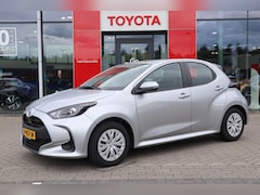 Toyota Yaris - 1.5 Hybrid Active 5-DEURS NAVI APPLE/ANDROID CAMERA AD-CRUISE CLIMA ALL-SEASON