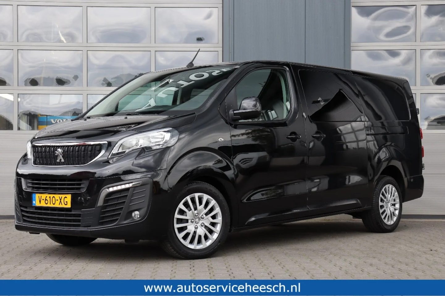 Peugeot Expert - 2.0 BlueHDi 177PK L3H1 l Dubbel Cabine l Automaat l Navi - AutoWereld.nl