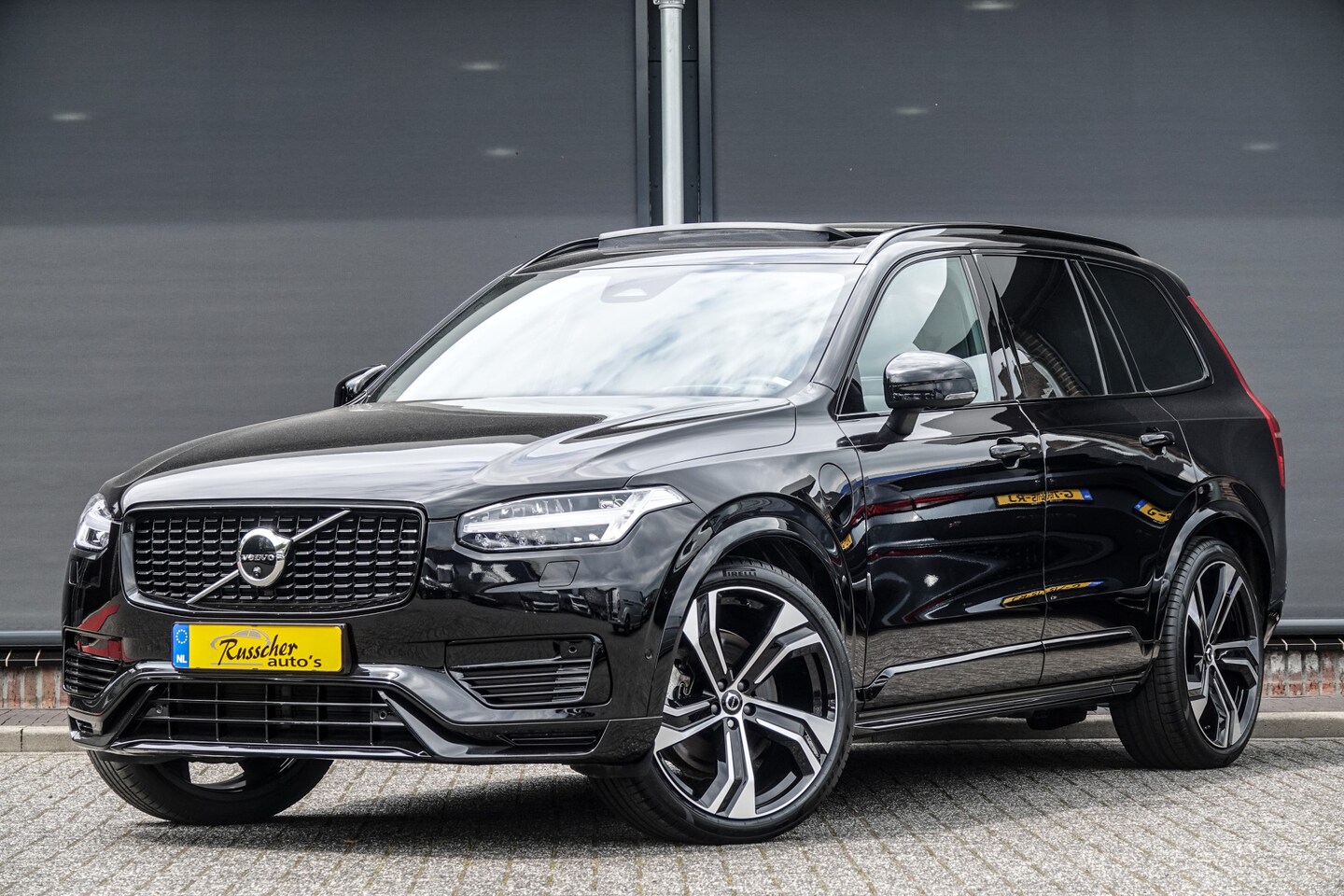 Volvo XC90 - T8 Recharge 455Pk | Ultimate Dark | 7-Persoons | AWD | Long Range - AutoWereld.nl