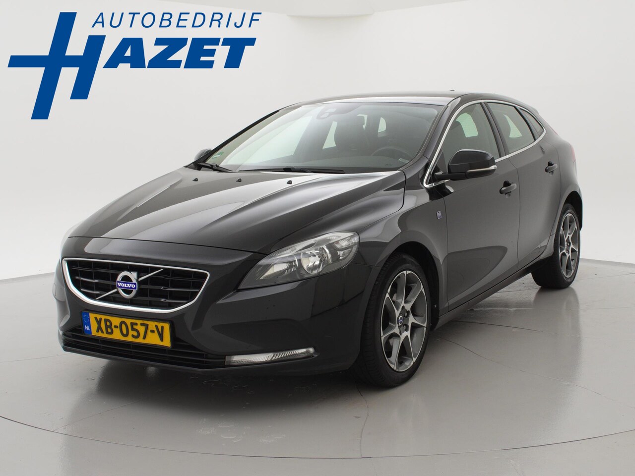 Volvo V40 - 2.0 D2 OCEAN RACE + LEDER / NAVIGATIE / 17 INCH LMV - AutoWereld.nl