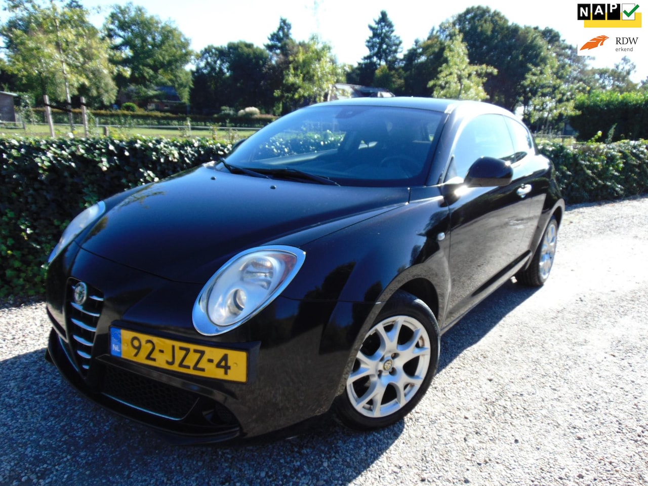 Alfa Romeo MiTo - 1.4 Distinctive Airco / Elec.Pakket / Isofix / Lm Velgen. - AutoWereld.nl