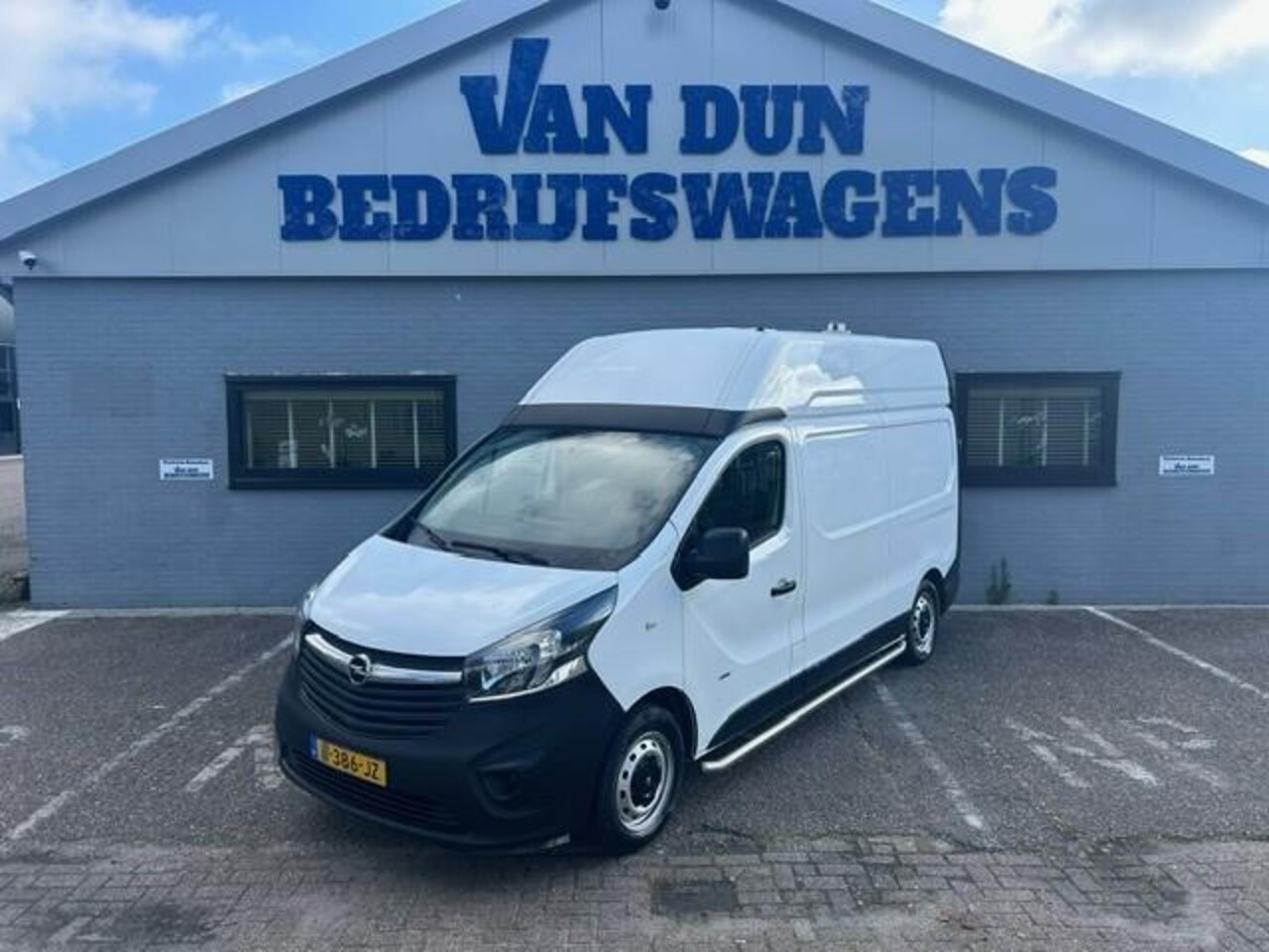 Opel Vivaro - 1.6 CDTI L2H2 Edition EcoFlex 1.6 CDTI L2H2 Edition EcoFlex - AutoWereld.nl