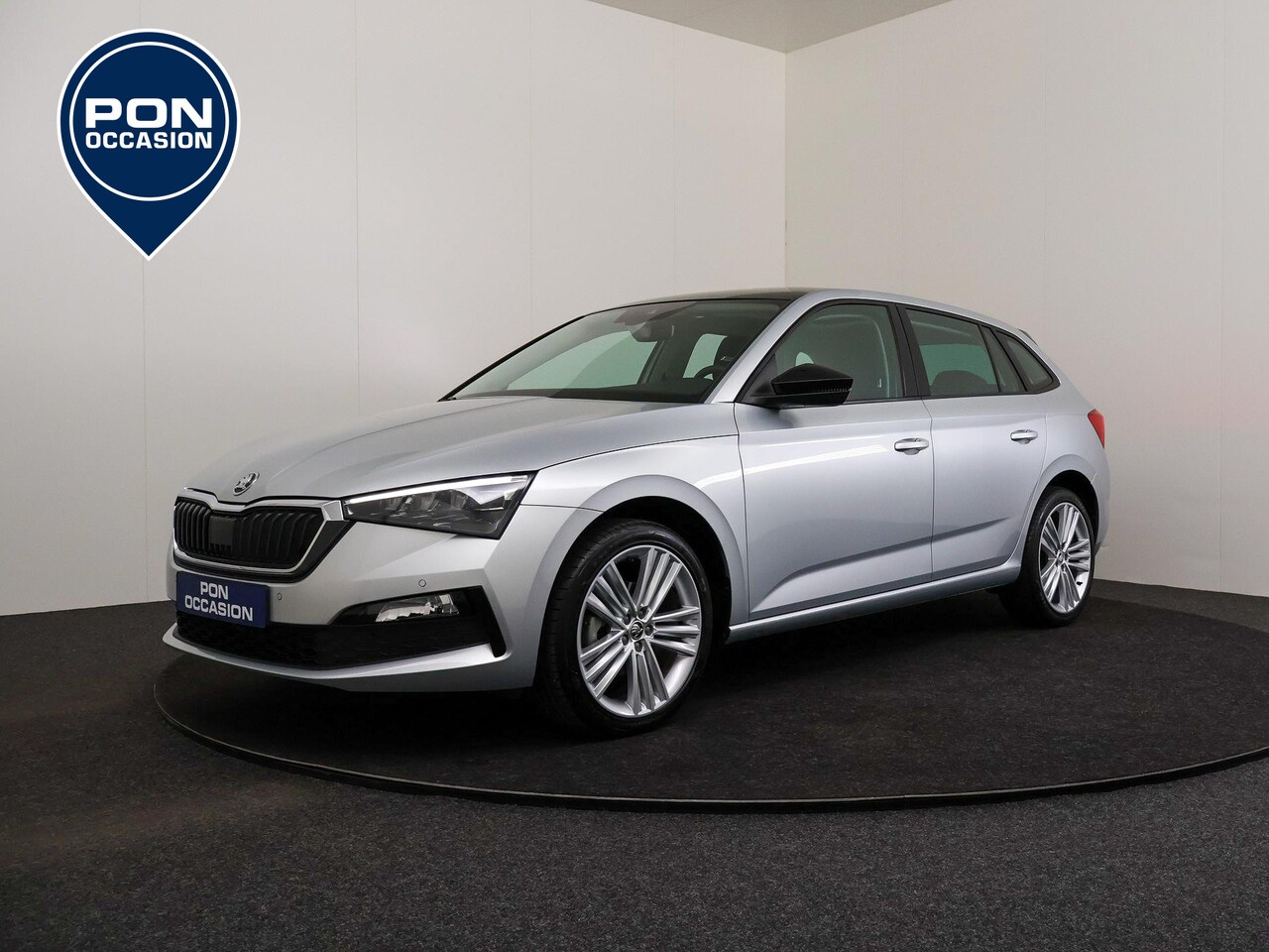 Skoda Scala - 1.0 TSI 115 PK DSG Business Edition | Pano.Dak | Stoelverwarming | LED | Apple CarPlay | D - AutoWereld.nl