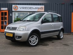 Fiat Panda - 1.2 Climbing 4x4 LEES TEKST