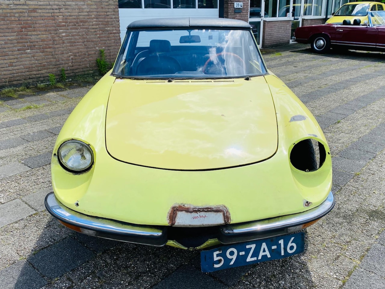 alfa-romeo-spider-2-0-veloce-1976-project.jpg