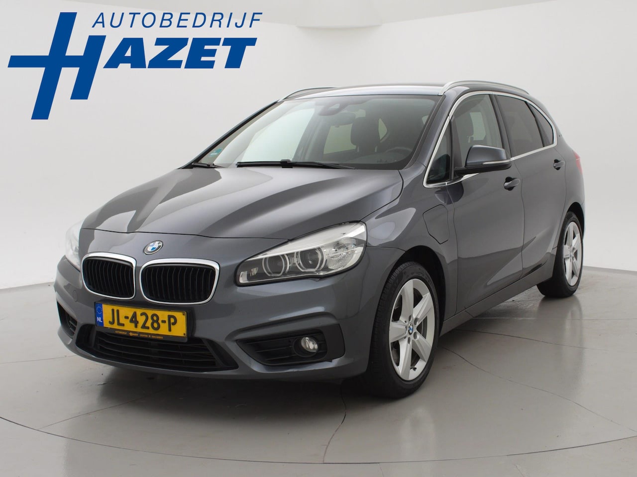 BMW 2-serie Active Tourer - 225XE 224 PK HYBRID XDRIVE EXECUTIVE + LED / NAVIGATIE - AutoWereld.nl