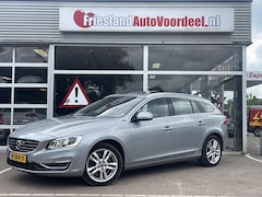 Volvo V60 - 2.4 D6 AWD Plug-In Hybrid Summum /Cruise/Leder/Clima/Schuifdak/Full option/