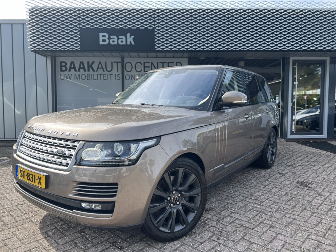 Land Rover Range Rover - 4.4 SDV8 Autobiography | HUD | Stoelvent | PANO | Automaat - AutoWereld.nl